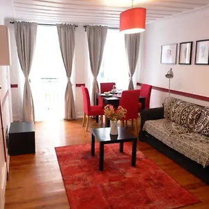 Apartment Atalaia 68, Lisbon