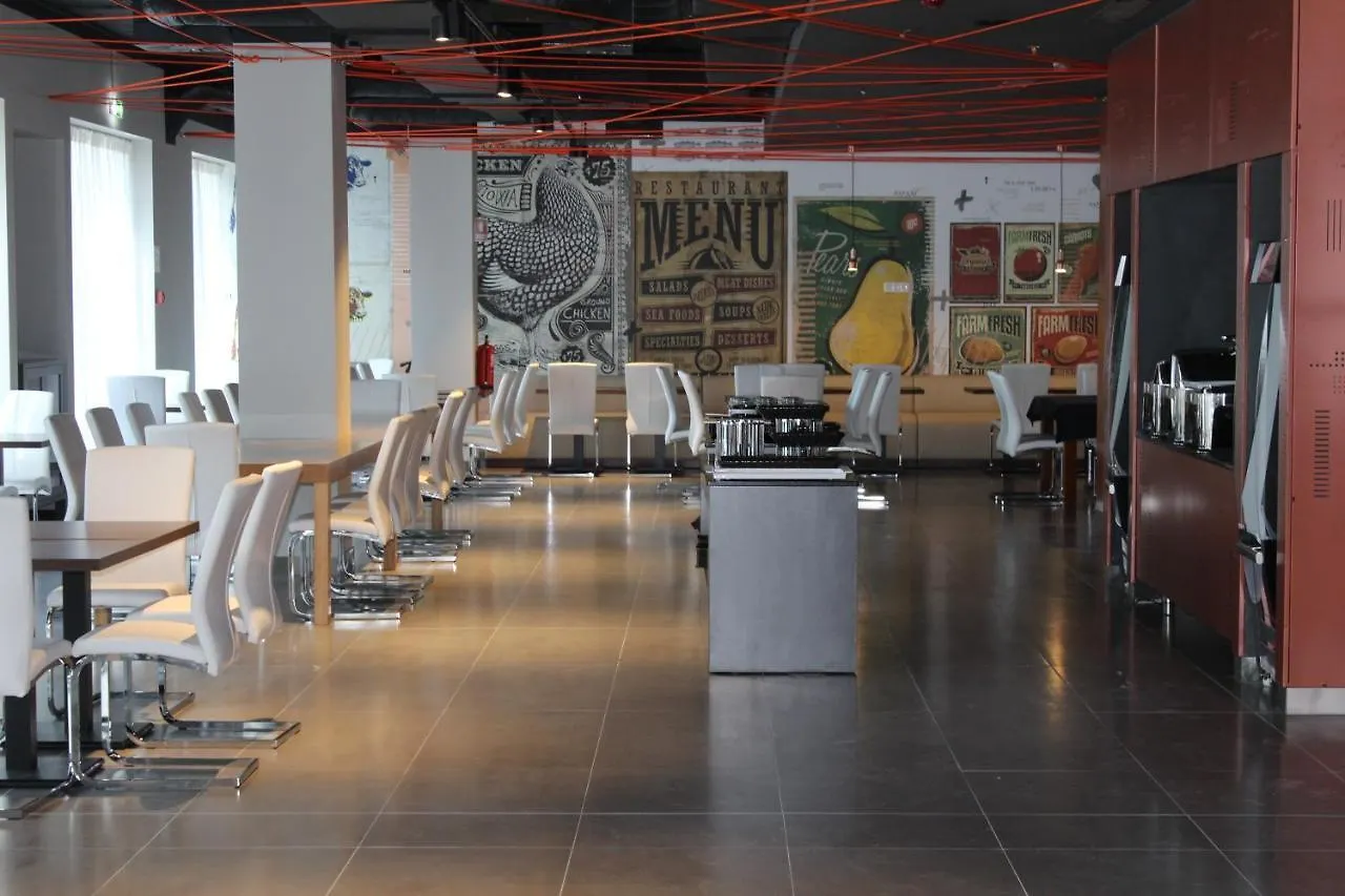 Star Inn Lisbon Airport 3*,