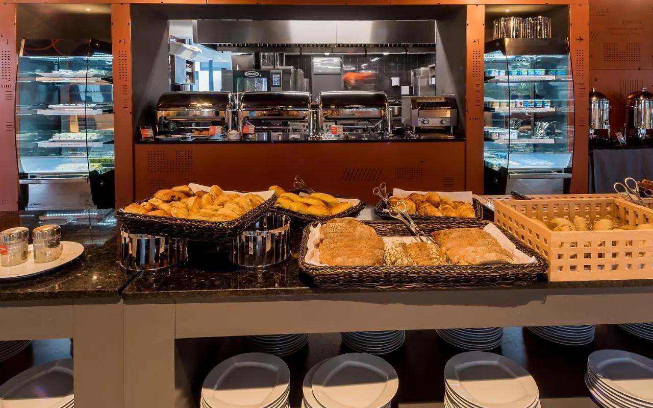 Star Inn Lisbon Airport Hotel
